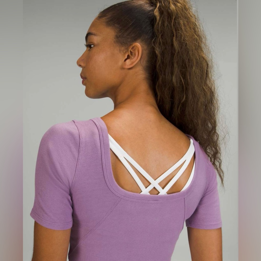 (EUC) Lululemon Ribbed Held Tight Short Sleeve Shirt 💜 - Picture 5 of 8